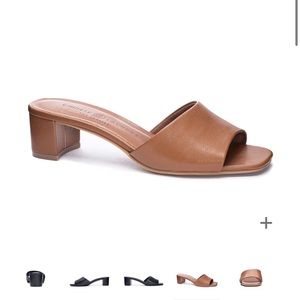 Chinese Laundry Lana Slide Sandal in Camel - EUC